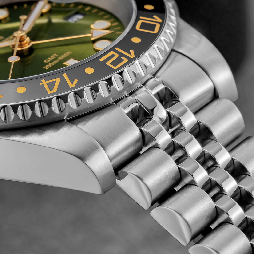 ADDIESDIVE Water Ghost Luxury Dive Watch GMT Quartz Watch AD2050-with Calendar - Image 27