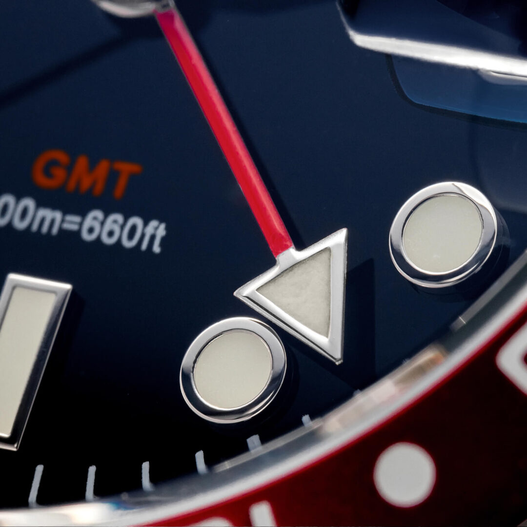 ADDIESDIVE Water Ghost Luxury Dive Watch GMT Quartz Watch AD2050-with Calendar - Image 3