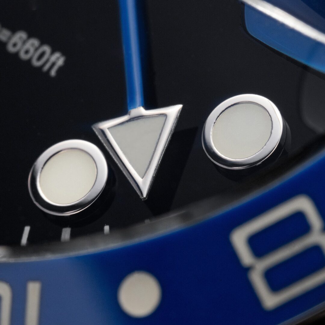 ADDIESDIVE Water Ghost Luxury Dive Watch GMT Quartz Watch AD2050-with Calendar - Image 15